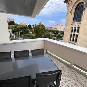 Hyper-center With Parking Biarritz